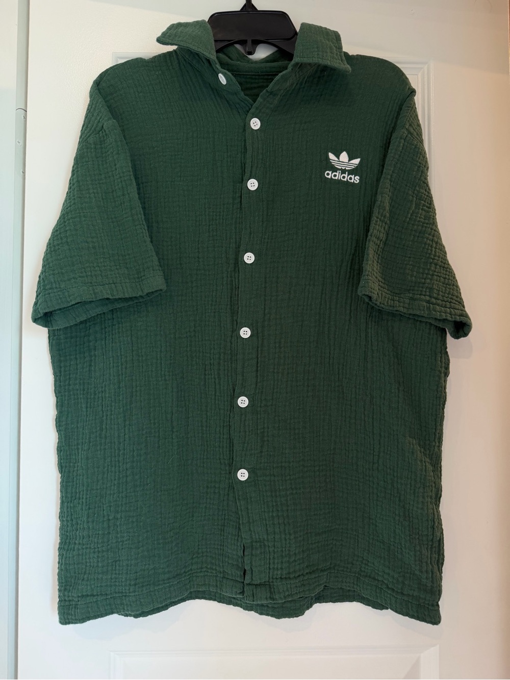 Adidas Originals Men’s Medium Green Crinkle Cotton Button Up Shirt Trefoil